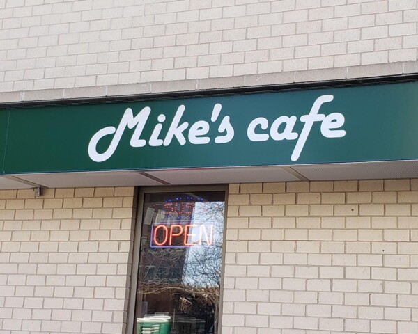 Mike’s Café